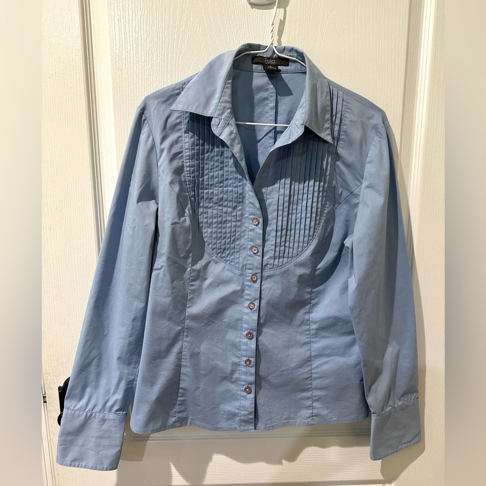 Folio New York Blue Tuxedo Ruffle Botton Down Blouse